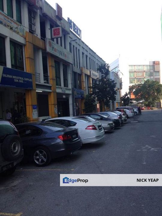 Puchong Jaya Corner Shop, Selangor, Puchong