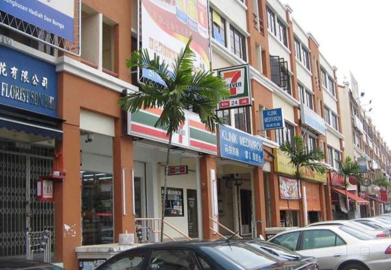 Jalan Kenari, Bandar Puchong Jaya