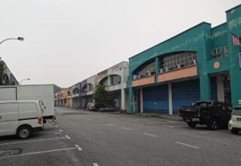 Bandar Pinggiran Subang