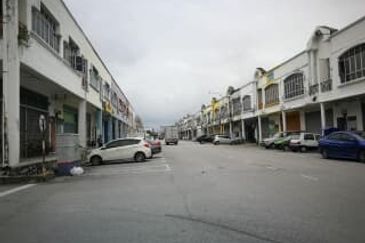 Bandar Pinggiran Subang