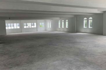 Subang Jaya 3 Storey Corner Shop