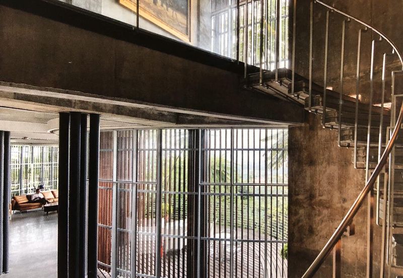 Freehold Bungalow, Gated and Guarded