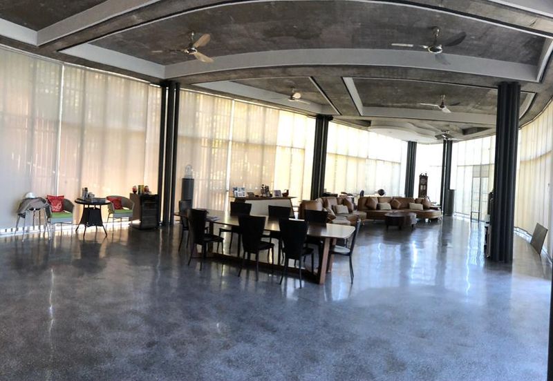 Freehold Bungalow, Gated and Guarded