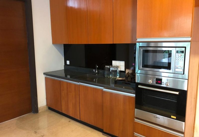 Freehold Bungalow, Gated and Guarded