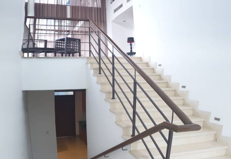 Freehold Bungalow, Gated and Guarded