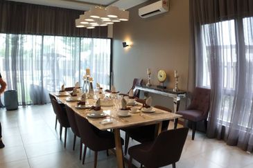 Subang Bestari Hilltop Bungalow