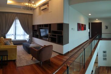 Subang Bestari Hilltop Bungalow