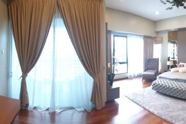 Subang Bestari Hilltop Bungalow