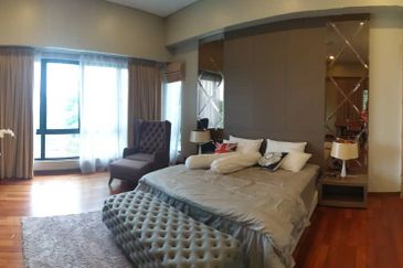 Subang Bestari Hilltop Bungalow