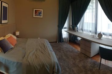 Subang Bestari Hilltop Bungalow