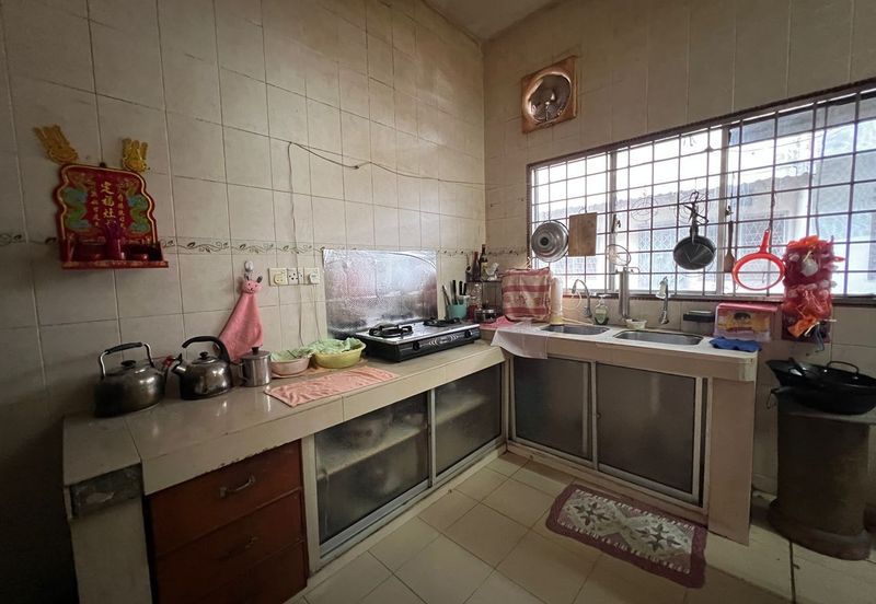 Taman Million (Million Garden)