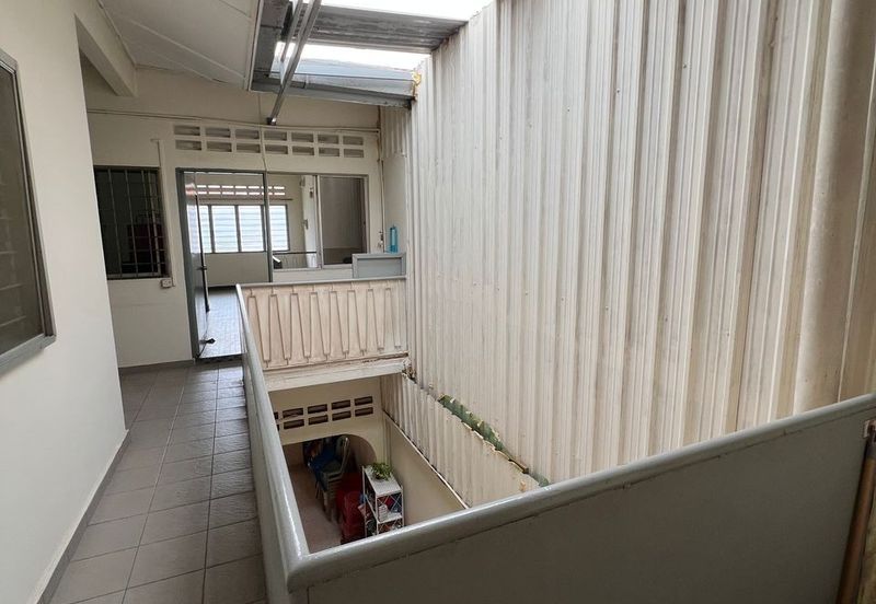 Taman Million (Million Garden)