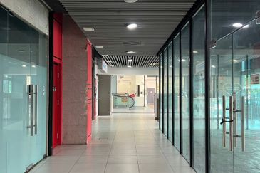 Section 13 (Seksyen 13)