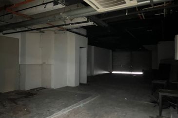 Section 13 (Seksyen 13)