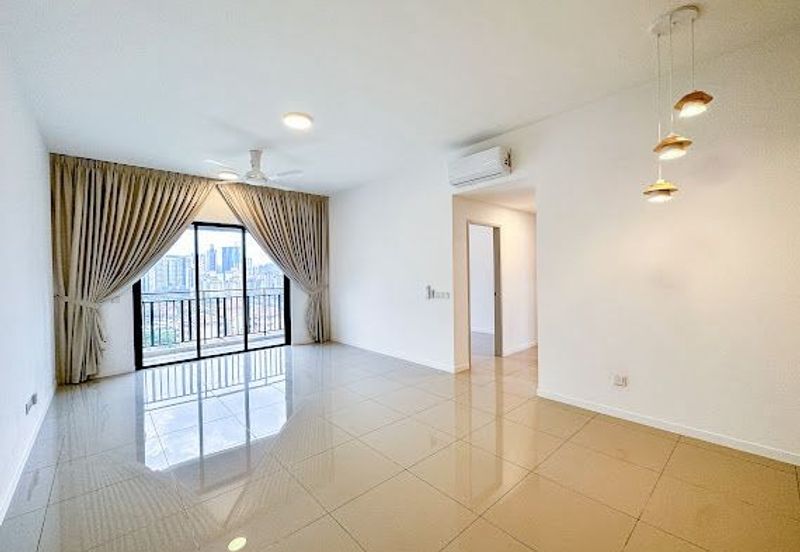 Savvy @ Riana Dutamas