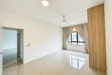 Savvy @ Riana Dutamas