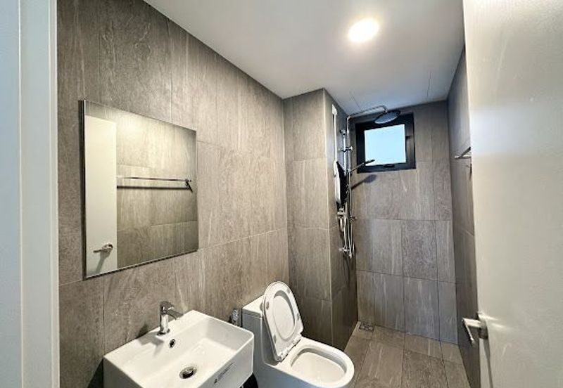 Savvy @ Riana Dutamas