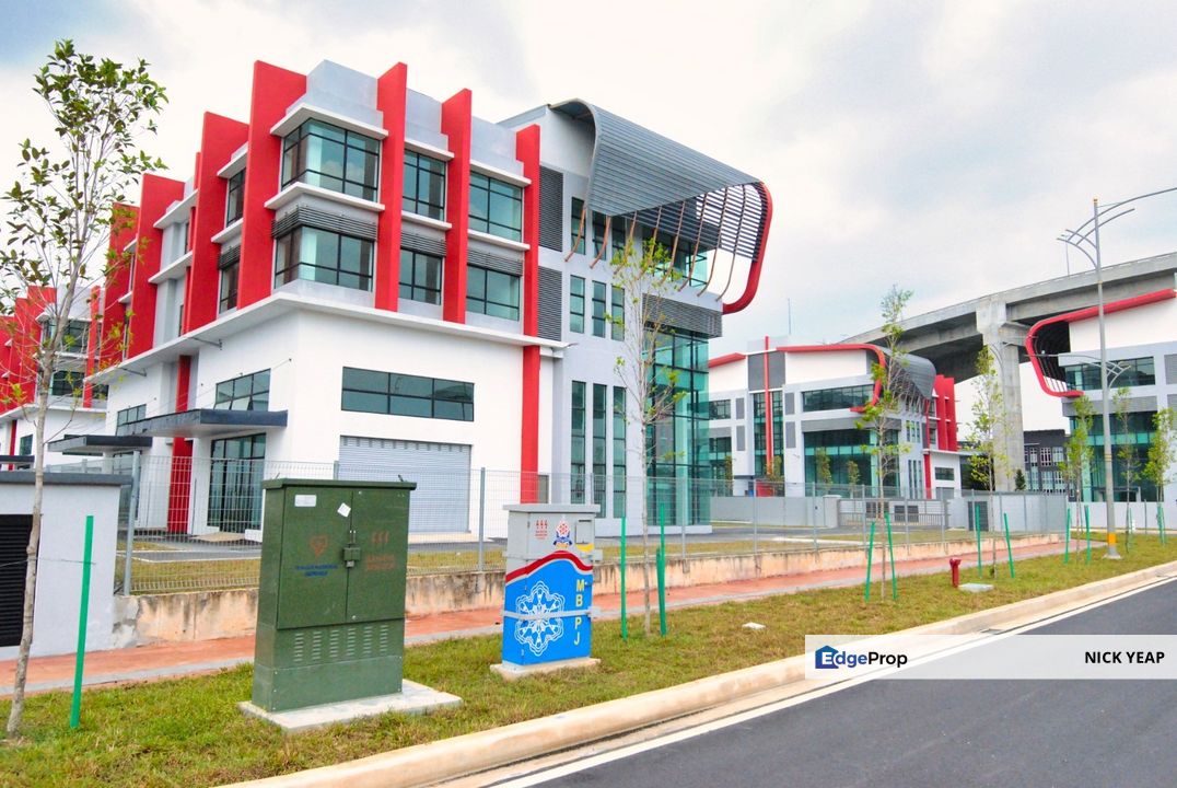 Kota Damansara Detached Factory, Selangor, Petaling Jaya