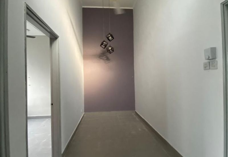 Bandar Sri Damansara Corner 2 storey terrace house