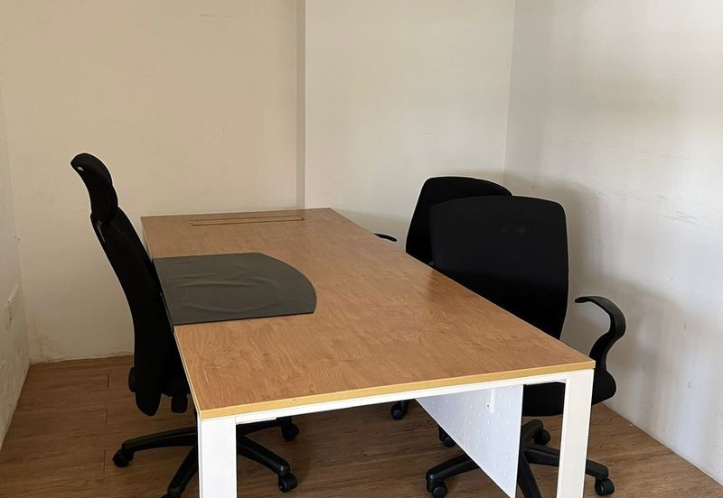 The Boulevard, Mid Valley