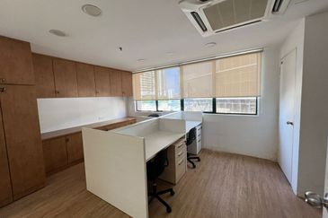 The Boulevard, Mid Valley