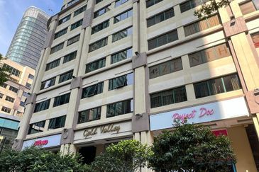 The Boulevard, Mid Valley