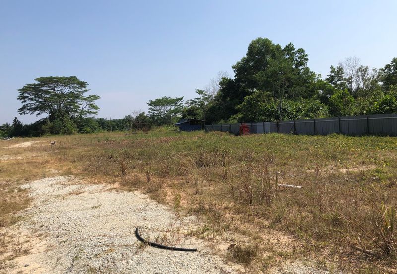 Sepang Commercial Land