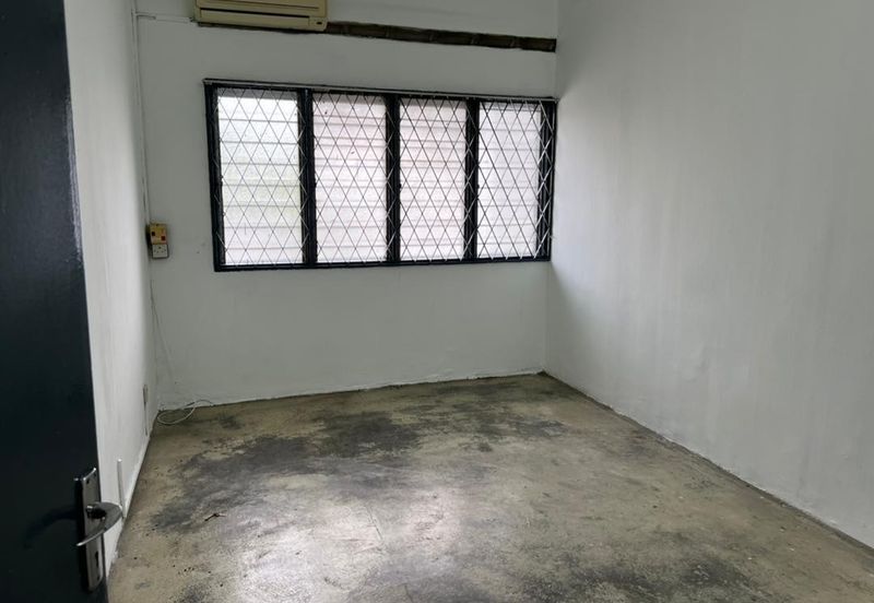 KLCC Jalan Damai Bungalow