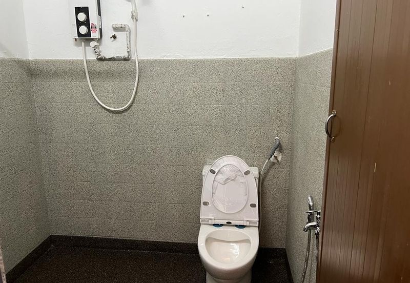 KLCC Jalan Damai Bungalow