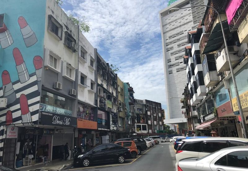 Kenanga Wholesale City