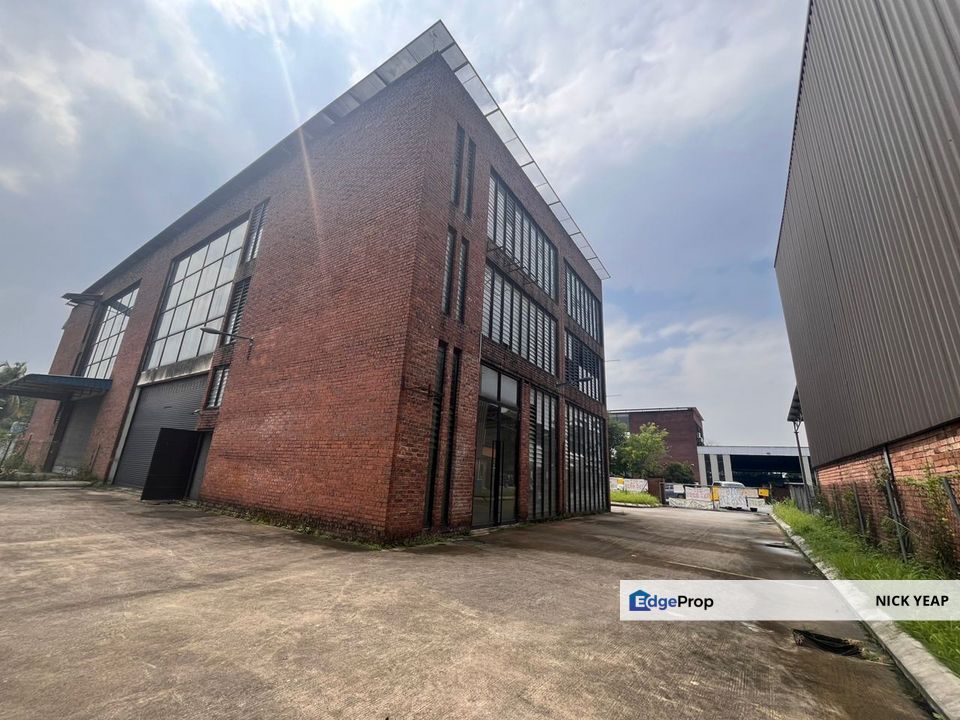 Subang Perdana Seksyen U3 Shah Alam Semi-D Factory, Selangor, Shah Alam