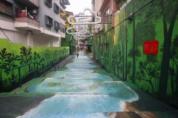 Bukit Bintang 2.5 Storey Shop