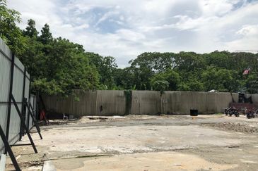 Kampung Pantai Dalam