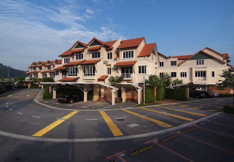 Desa ParkCity (Adora)