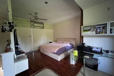 Desa ParkCity (Adora)