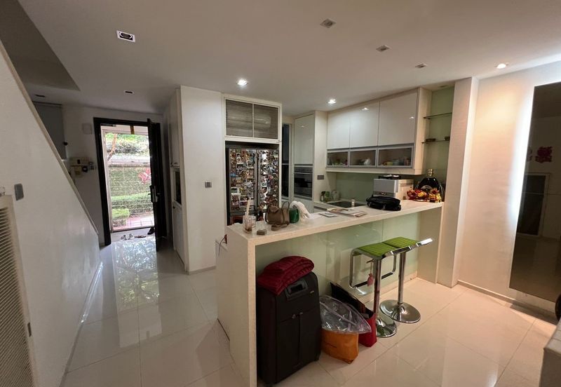 Desa ParkCity (Adora)