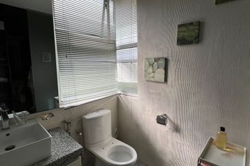 Desa ParkCity (Adora)