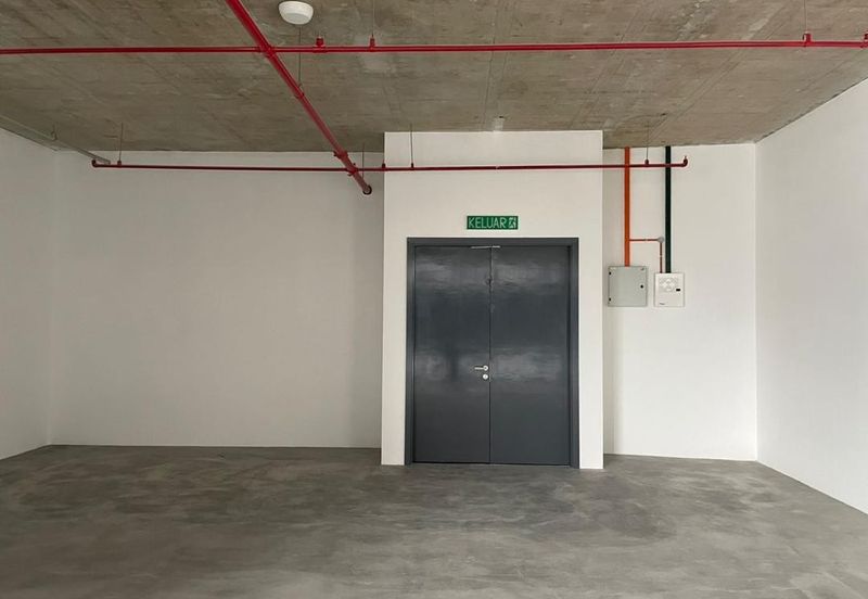 The MET Corporate Towers