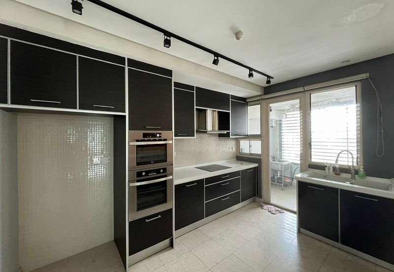 The CapSquare Residences