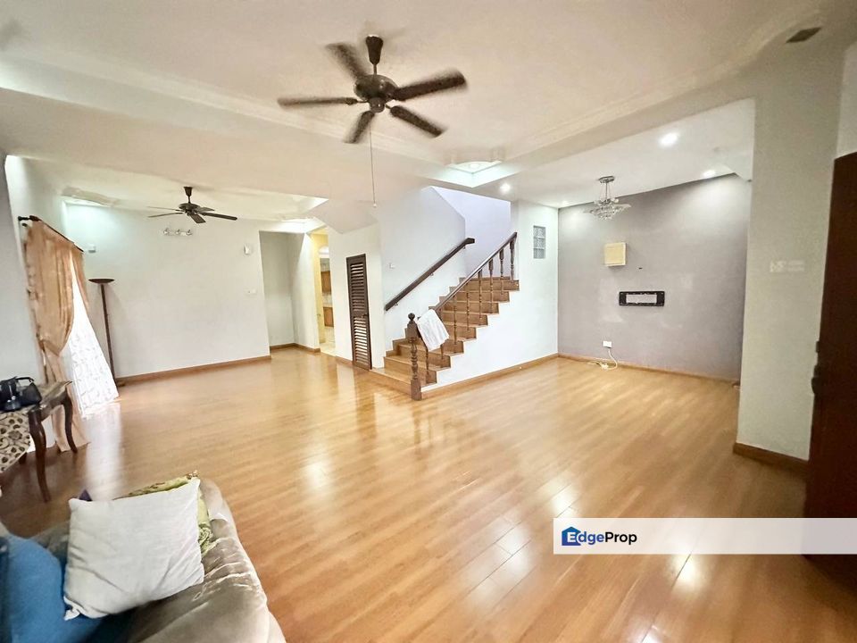 Semi D Taman Puncak Utama Kajang, Selangor, Kajang