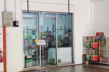 Villa Park Condominium