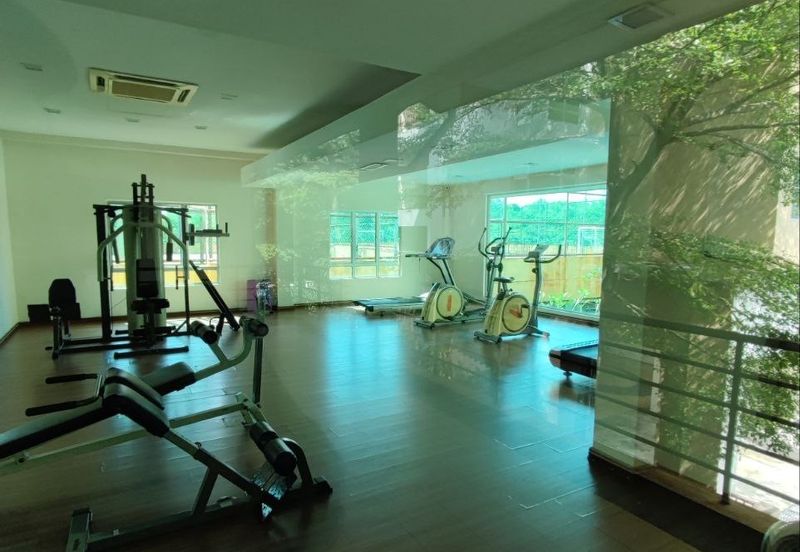 Villa Park Condominium