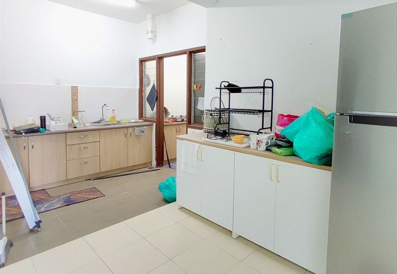 Villa Park Condominium