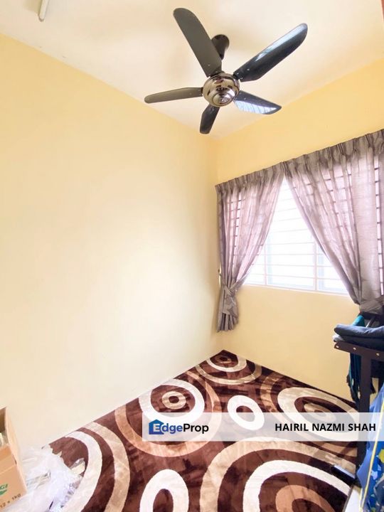 1 1/2 Tingkat Taman Teratai Nilai, Negeri Sembilan, Seremban