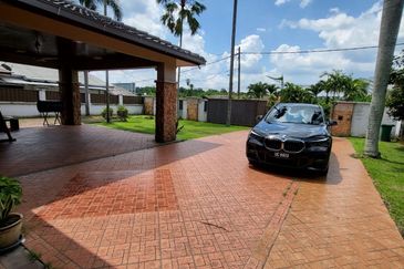 1 STOREY BUNGALOW SG RAMAL DALAM 