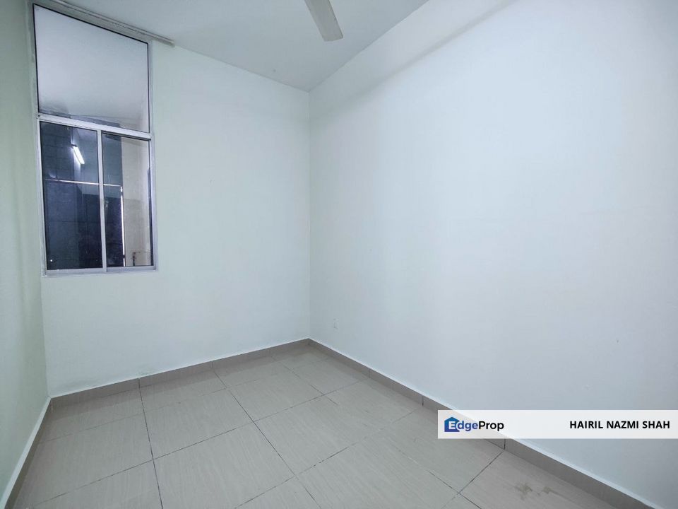 3 STOREY BANGI AVENUE, Selangor, Bangi