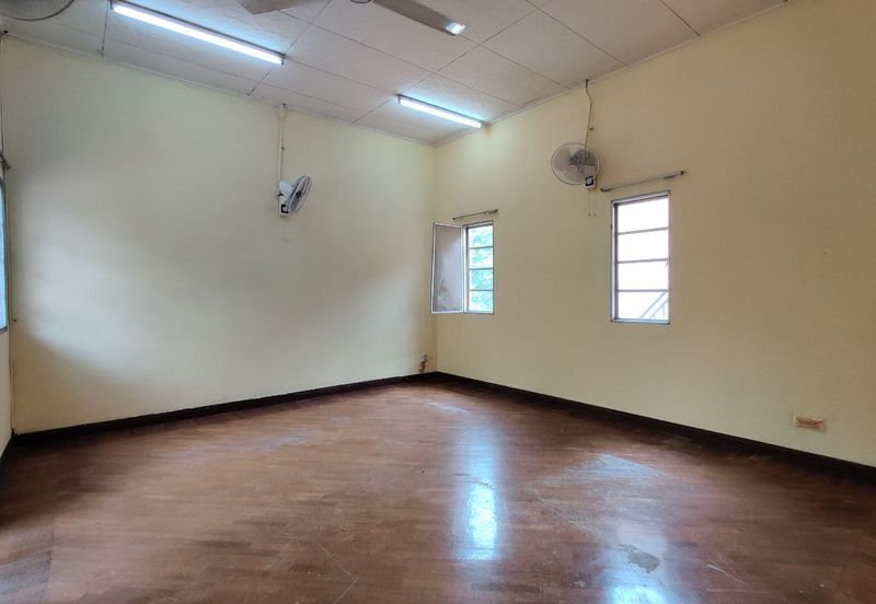 Jalan Rimba Riang 9/2