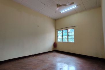 Jalan Rimba Riang 9/2