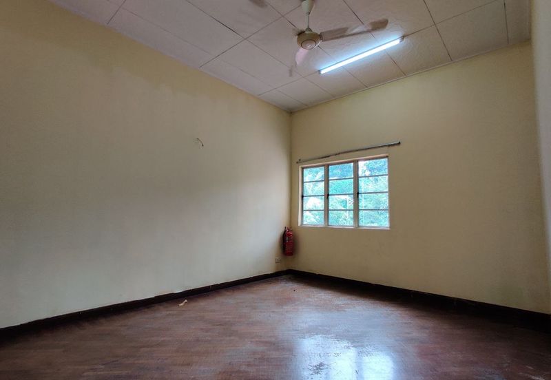 Jalan Rimba Riang 9/2