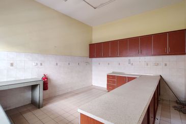 Jalan Rimba Riang 9/2